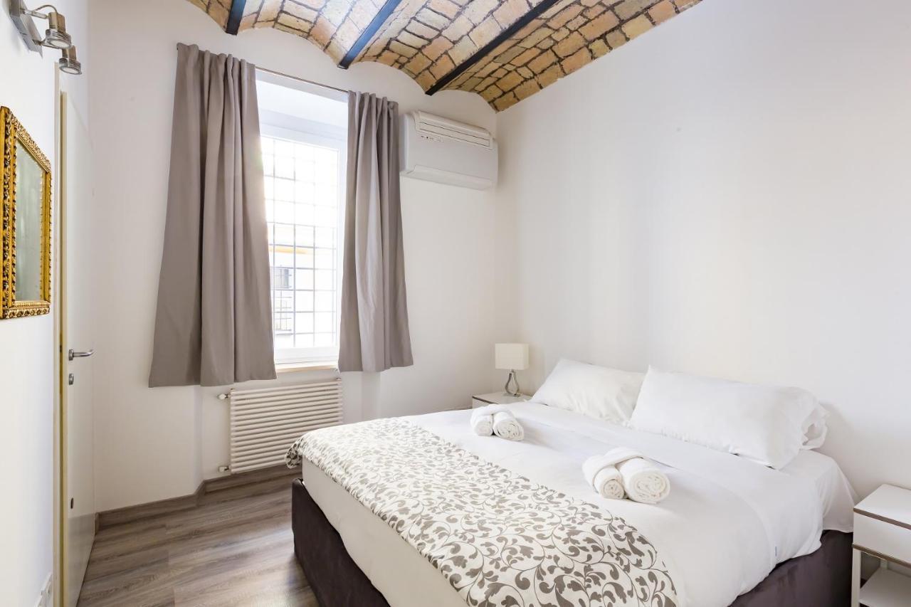 Via Dei Cappellari Apartments Roma Exterior foto