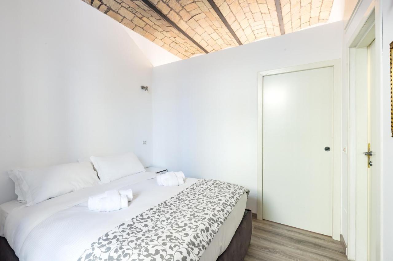 Via Dei Cappellari Apartments Roma Exterior foto