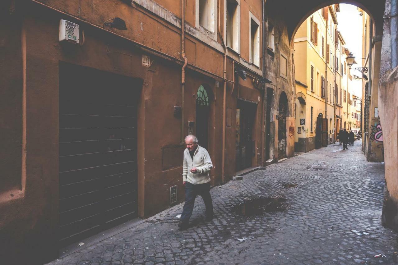 Via Dei Cappellari Apartments Roma Exterior foto
